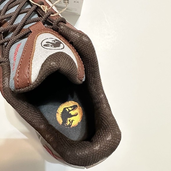 Reebok Zig Kinetica 2.5 x Jurassic World Grizzly Brown/Peat/Stark Gray Men’s 8 - Picture 9 of 9